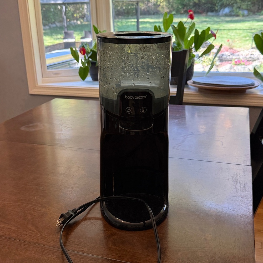 Baby Brezza® Instant Warmer for Baby Bottles
